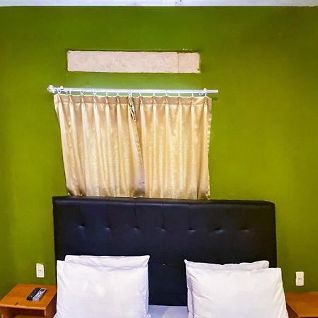 Sentosa Jaya Guest House Near Rs Hermina Medan Redpartner Εξωτερικό φωτογραφία