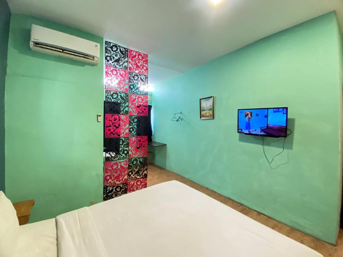 Sentosa Jaya Guest House Near Rs Hermina Medan Redpartner Εξωτερικό φωτογραφία