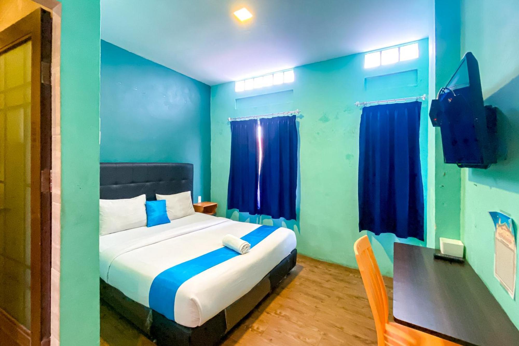 Sentosa Jaya Guest House Near Rs Hermina Medan Redpartner Εξωτερικό φωτογραφία